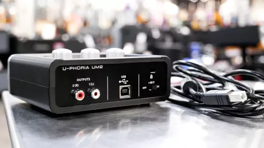 Behringer - U-Phoria UM2 2x2 USB Audio Interface 2